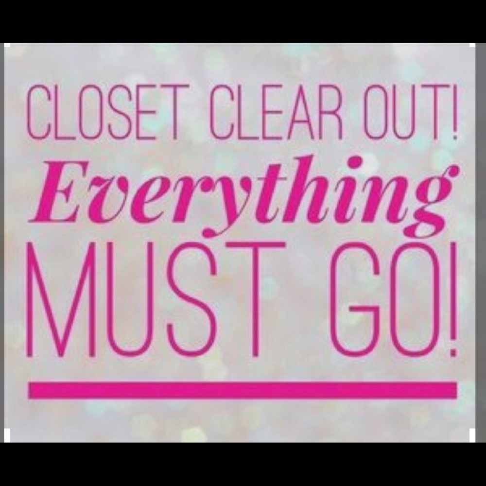 Everything Must Go !